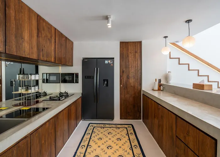 Stylish 1br With Ac Living And Pool In Pererenan 别墅